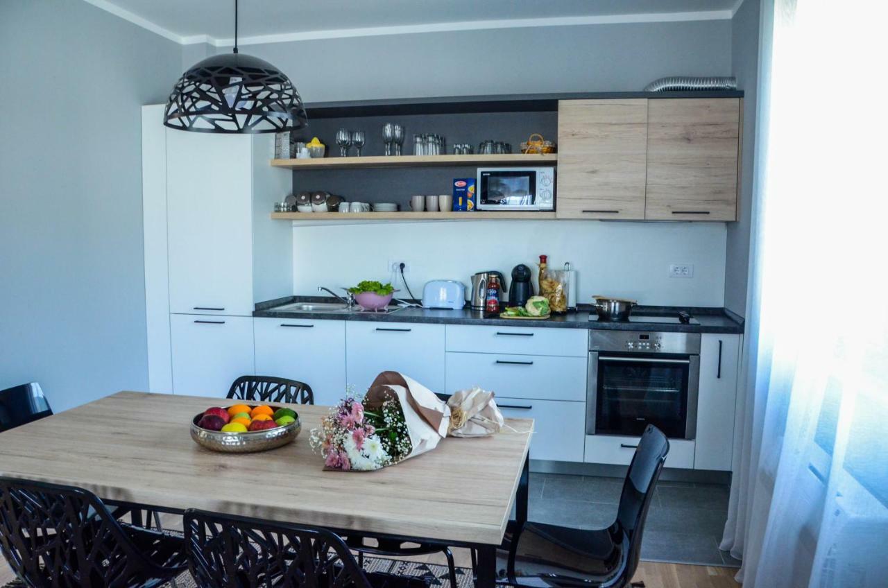 Premium-Designed Apartments Tivat Dış mekan fotoğraf