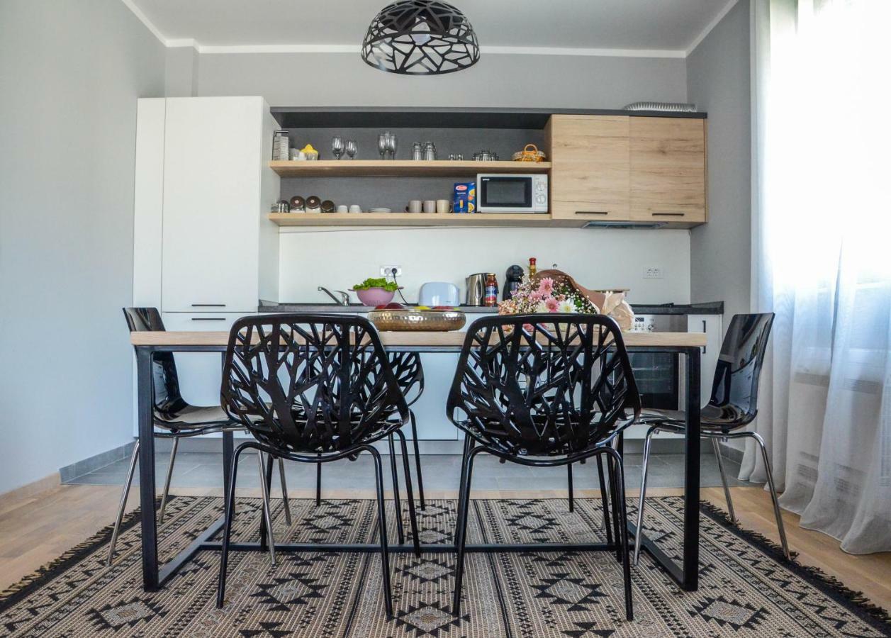 Premium-Designed Apartments Tivat Dış mekan fotoğraf