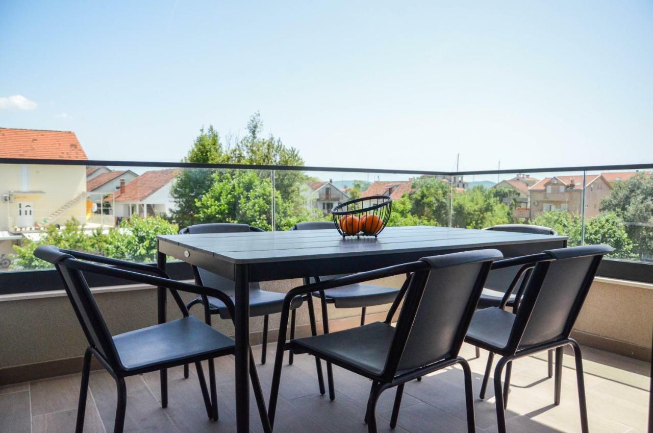Premium-Designed Apartments Tivat Dış mekan fotoğraf